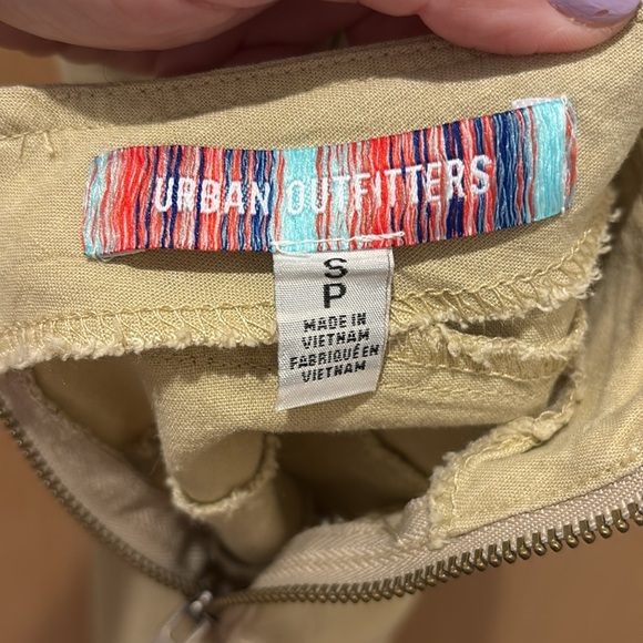 Urban Outfitters Jumpsuit Linen Blend Strappy Flare NWT Size Small - Picture 6 of 8